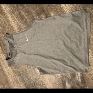 Women’s brand new Nike dry fit tank